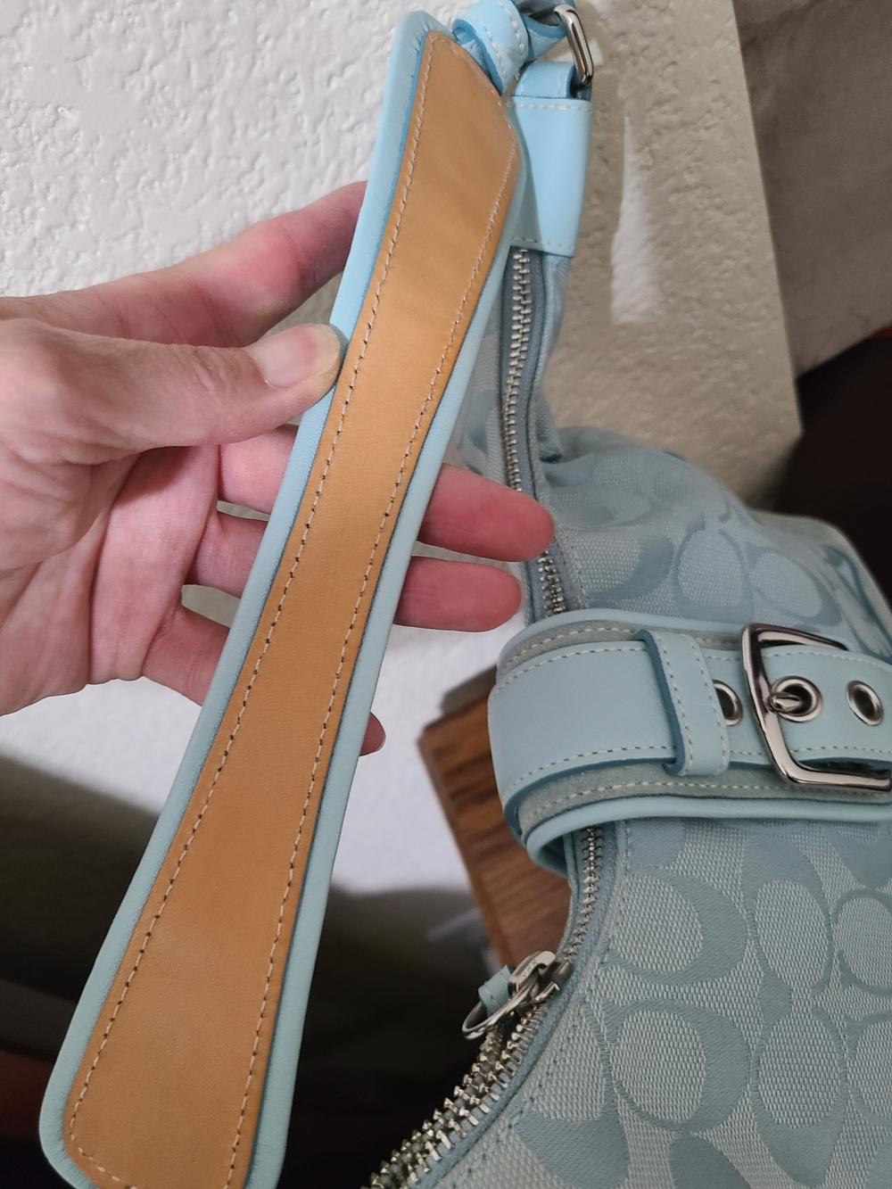Coach Vintage Hampton Aqua Blue Signature Bag- J6823 - Picture 13 of 14